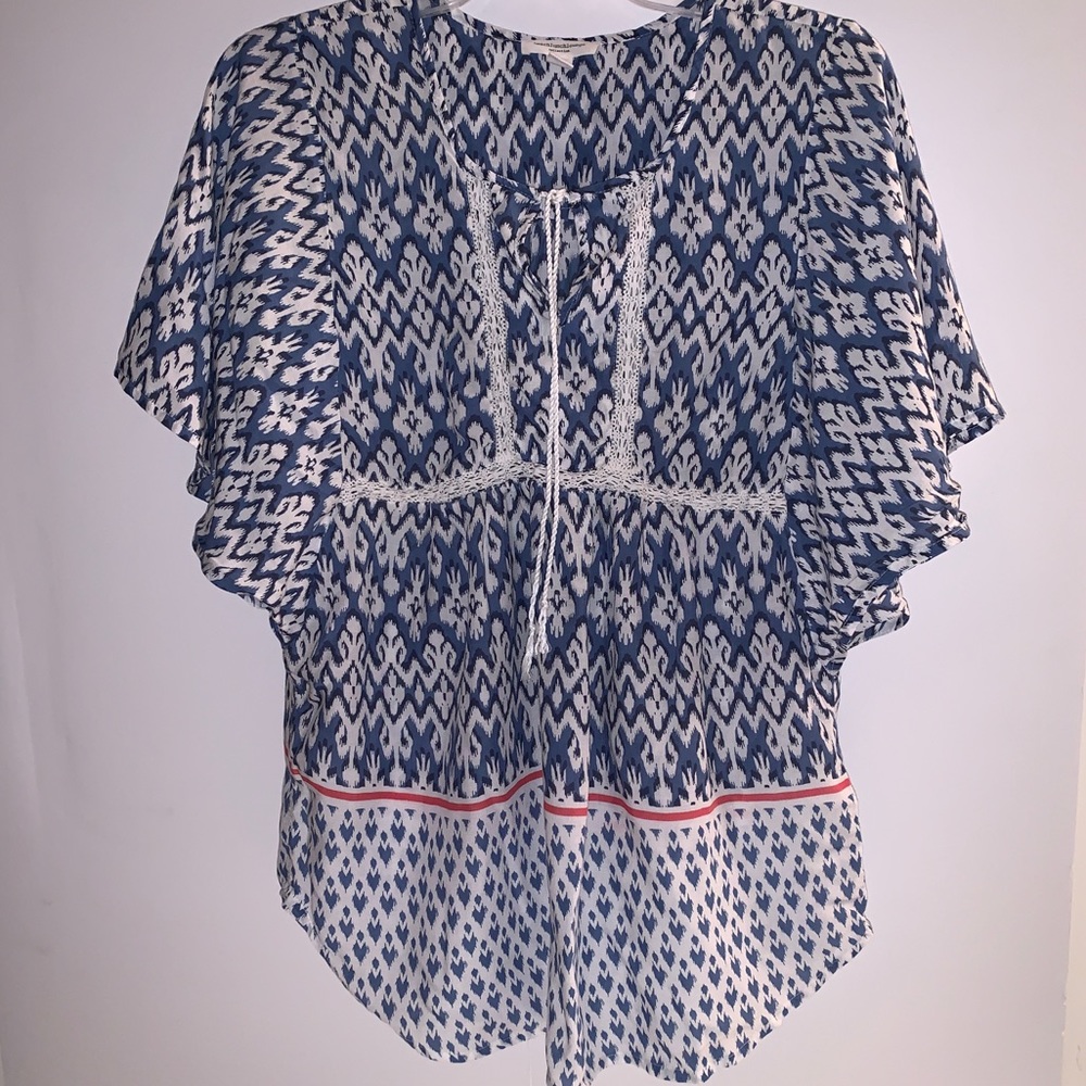 BeachLunchLounge‎ Blue/Cream CherokeePrint Boho Top